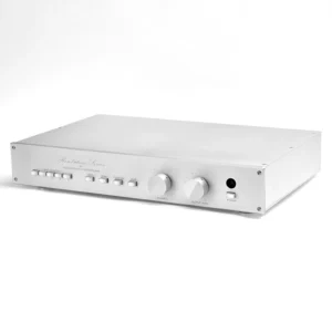 Audiophile Fully Balanced Solid-State Preamplifier with Low Distortion